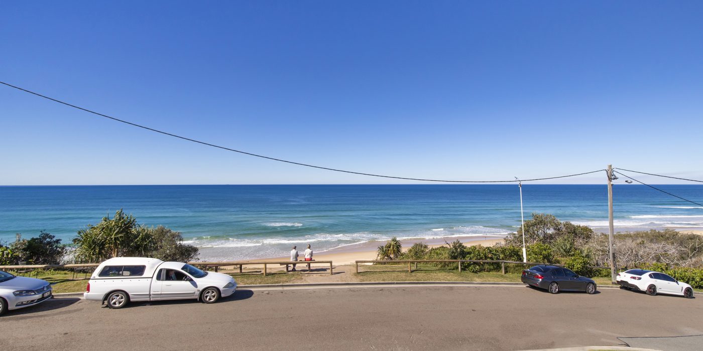 25 Tingira Crescent Sunrise Beach QLD 4567