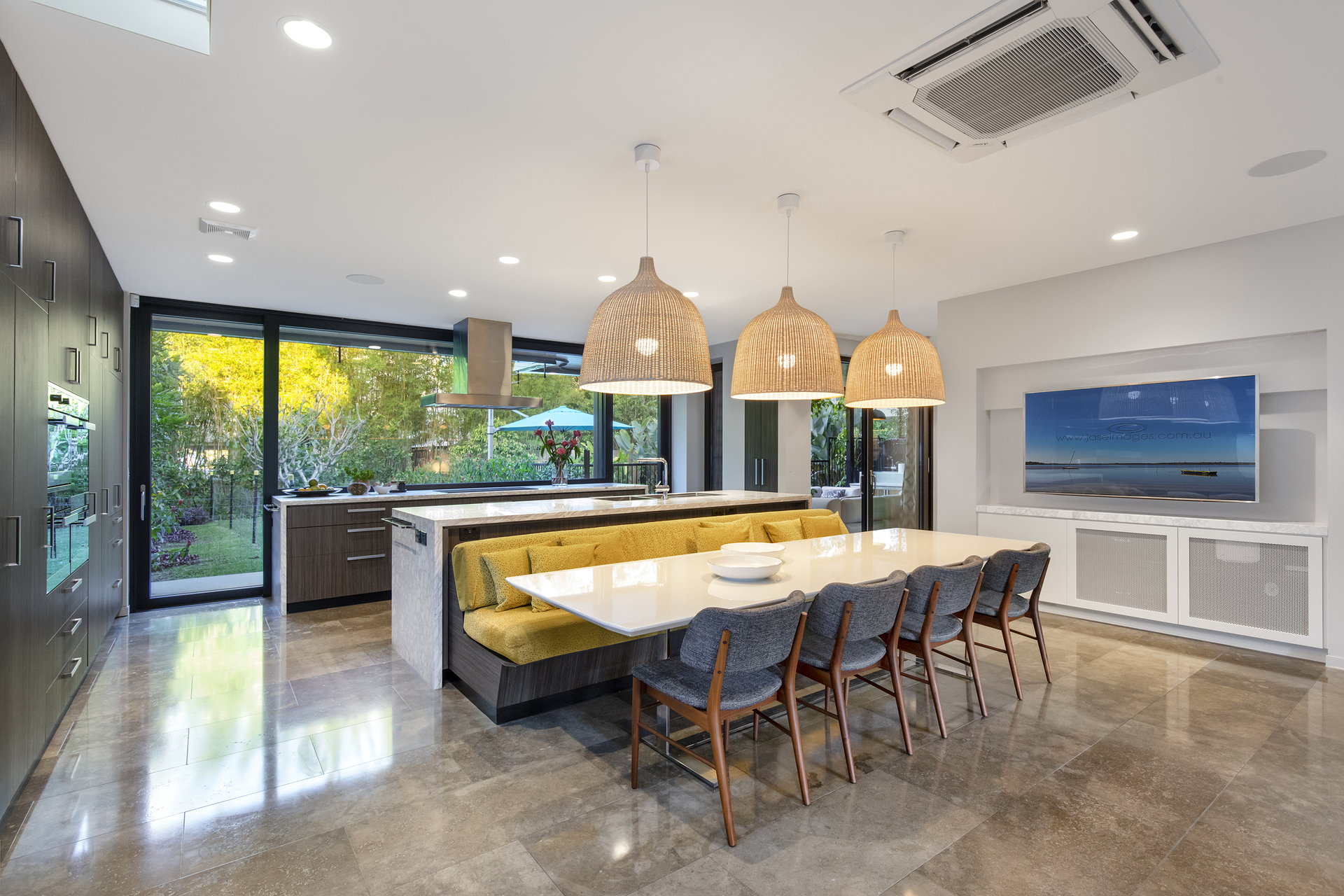 8 William Street Noosaville QLD 4566