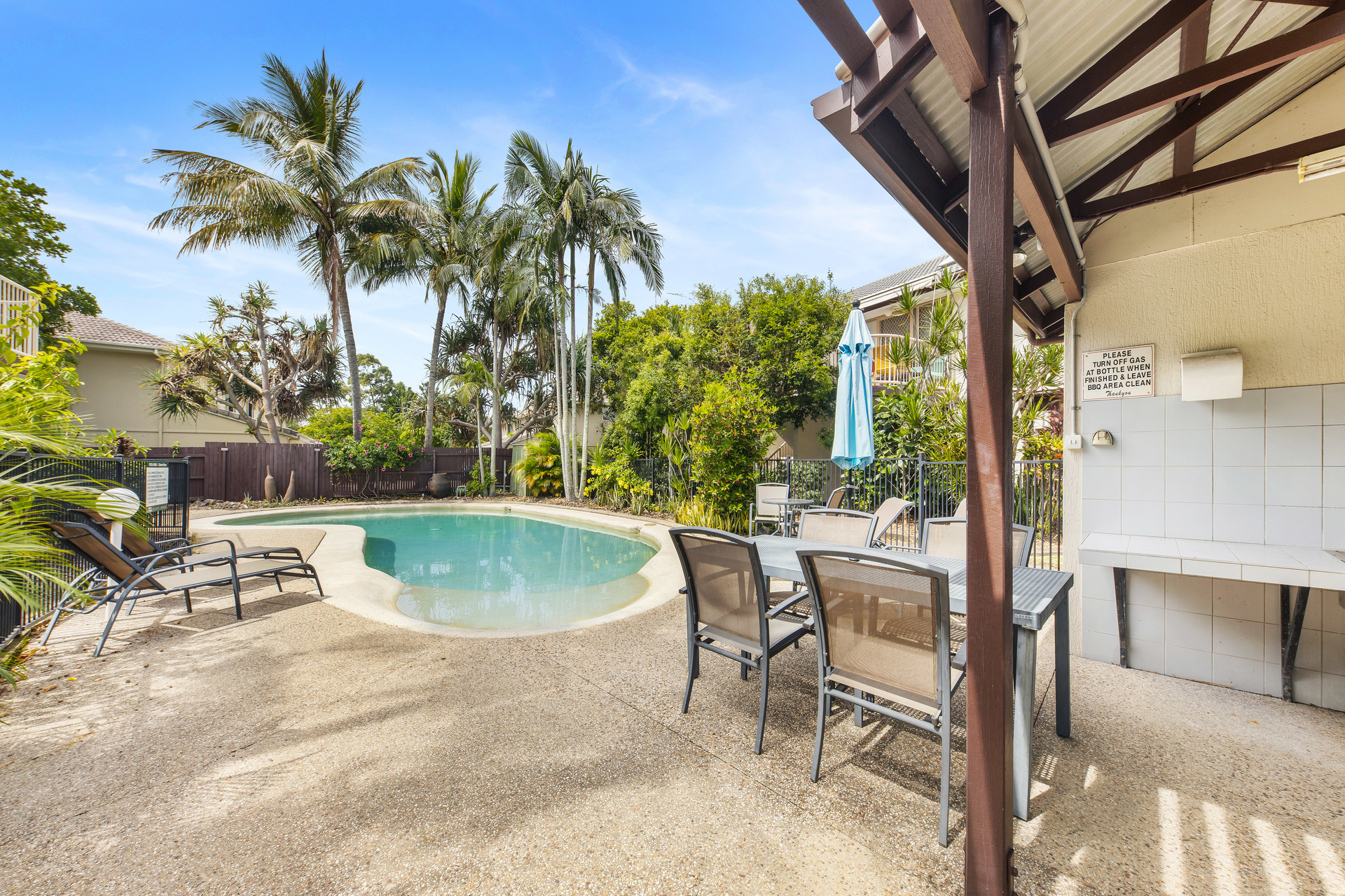 217/24 Lake Weyba Drive Noosaville QLD 4566