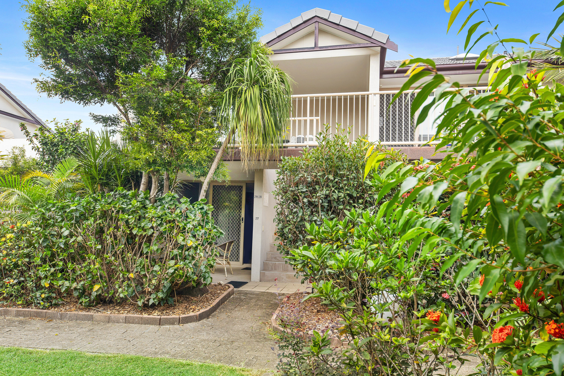 217/24 Lake Weyba Drive Noosaville QLD 4566
