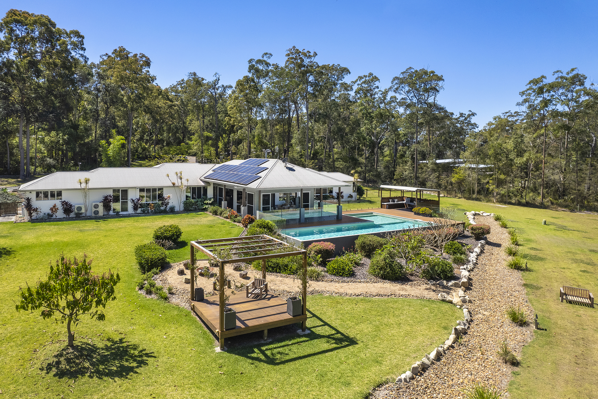 280 Mirbelia Place Doonan QLD 4562