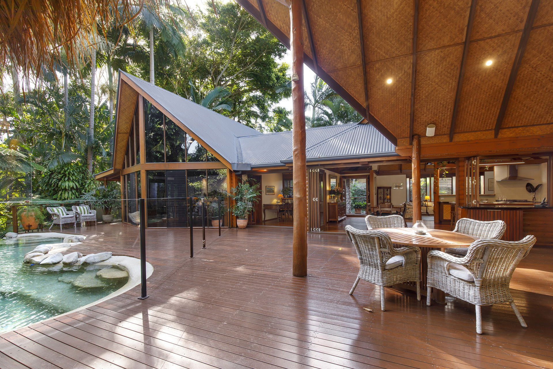 27 David Street Noosa Heads QLD 4567